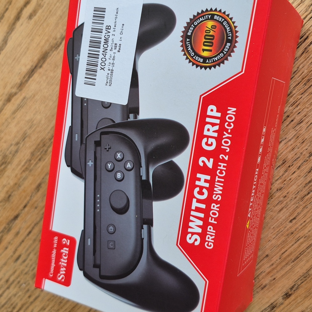 Black Switch 2 Controller Grip - Picture 3 of 3